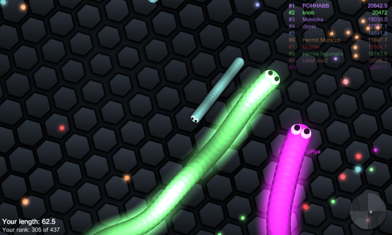 slither.io (Android) screenshot: Two big snakes speed up