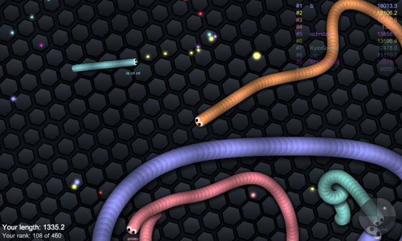 slither.io (Android) screenshot: Follow the bigger one, he will eventually die