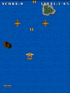 Pacific Wings (Android) screenshot: Here come the first enemy planes