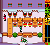 The Grinch (Game Boy Color) screenshot: Baby crawling.