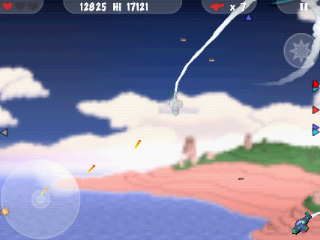 MiniSquadron (Android) screenshot: The ghost power up makes me invisible to the other planes