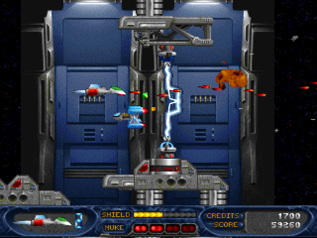 Stargunner (DOS) screenshot: These electrified "gates" need their generators blown up before you can pass. Otherwise you gotta time it right between pulses to pass.