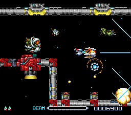 R-Type III: The Third Lightning (SNES) screenshot: Stage 1: Space Garbage