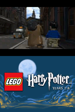 LEGO Harry Potter: Years 1-4 (Nintendo DS) screenshot: Hagrid and Harry stroll in Diagon Alley