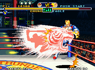 Savage Reign (Neo Geo) screenshot: Chung attempts to hit-smash Eagle with the HakukohDan attack... And his counterattack is successful!