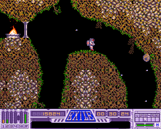 Exile (Amiga) screenshot: Getting attacked by bees