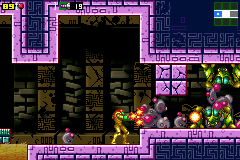 Metroid: Zero Mission (Game Boy Advance) screenshot: Shooting some familiar enemies