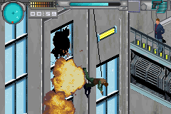007: Everything or Nothing (Game Boy Advance) screenshot: Bond rappels down the side of a building.