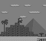 Maru's Mission (Game Boy) screenshot: Egypt, stage 1