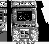 Arcade Classic 4: Defender/Joust (Game Boy) screenshot: Defender, now as would be seen on the normal Game Boy.