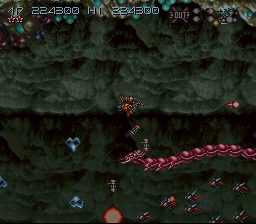 Axelay (SNES) screenshot: These bombs are very powerful