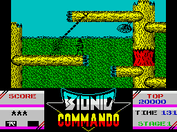 Bionic Commando (ZX Spectrum) screenshot: Using my bionic arm