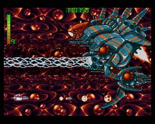 Blastar (Amiga) screenshot: Fire-fight with a huge boss at the end of the level.