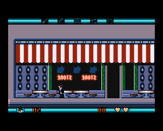 The Blues Brothers (Amiga) screenshot: Collect all records you can find.