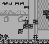 Gremlins 2: The New Batch (Game Boy) screenshot: The bats in this game are really annoying. They come straight at you at high speed, can doge and take two hits to kill.