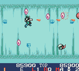 Space Marauder (Game Boy Color) screenshot: Four-way fire