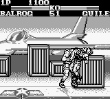 Street Fighter II (Game Boy) screenshot: Grabbing the opponent and hitting constantly with the head 1, 2, 3, 4, 5... many times!