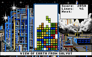 Tetris (Apple IIgs) screenshot: View of Earth from Salyut