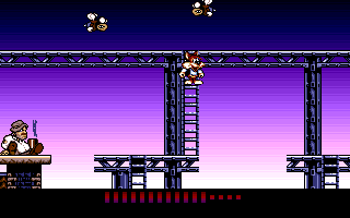 Titus the Fox: To Marrakech and Back (Amiga) screenshot: Climbing a ladder