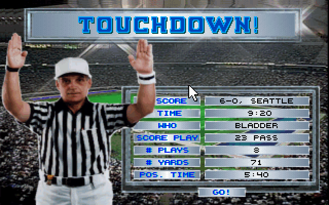 Tom Landry Strategy Football Deluxe Edition (DOS) screenshot: Ok Mr. Referee, I got it.