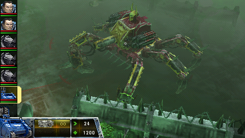 Warhammer 40,000: Squad Command (PSP) screenshot: Chaos defiler