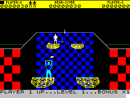 Discs of Death (ZX Spectrum) screenshot: Using the shield