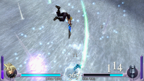 Dissidia: Final Fantasy (PSP) screenshot: It's really easy to battle in mid-air. You also have a double jump option! Also, most HP attacks will negate gravity so you can use them in order to keep yourself flying. :)