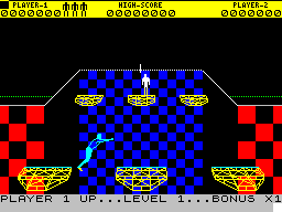 Discs of Death (ZX Spectrum) screenshot: Jumping between platforms