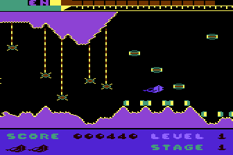 Warlok (Atari 8-bit) screenshot: Navigating the hazards.