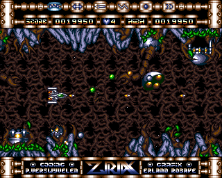 Ziriax (Amiga) screenshot: Watch out for those brown claws that are easily overseen.