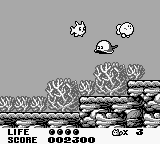 Trip World (Game Boy) screenshot: Transform into a fish to swim.