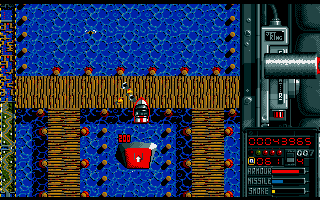 The Spy Who Loved Me (Amiga) screenshot: Jumping over a bridge in the speedboat.