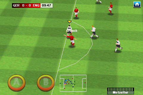 Real Soccer 2009 (Android) screenshot: Crouch with a shot attempt