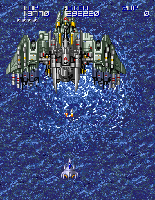 Lightning Fighters (Arcade) screenshot: Final Boss