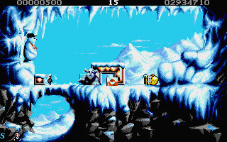 Devious Designs (Atari ST) screenshot: This looked easy until that creature appeared