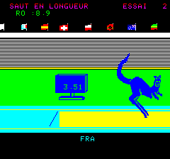 Zoolympics (Oric) screenshot: ...and then jumping