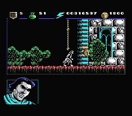 El Capitán Trueno (MSX) screenshot: When you kill enemies, you get coins.
