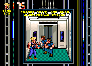The Combatribes (Arcade) screenshot: Fight in the Lift!
