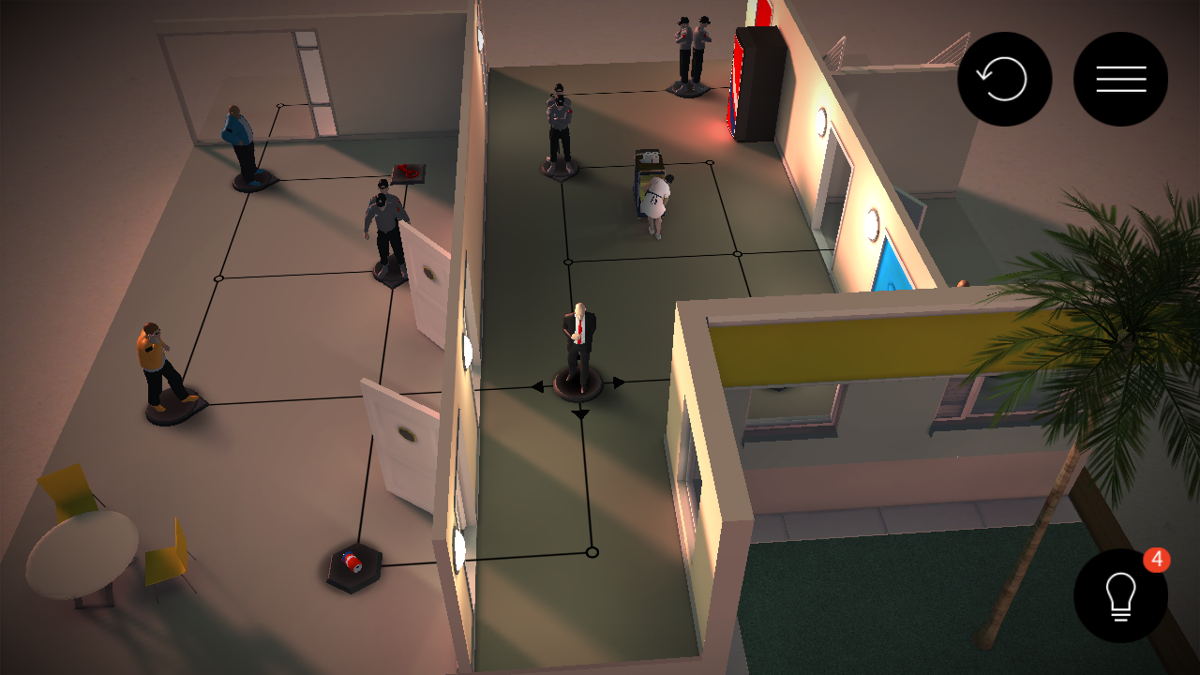 Hitman GO (Android) screenshot: Some tricky maneuvers required here