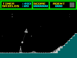 Thrust II (ZX Spectrum) screenshot: Picking up the first orb, it's pretty heavy.