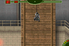 Tom Clancy's Splinter Cell: Pandora Tomorrow (Game Boy Advance) screenshot: Abseiling