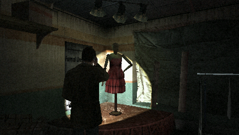 Silent Hill: Shattered Memories (PSP) screenshot: Some haunted objects will send messages to your phone.