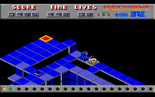 Spidertronic (Amiga) screenshot: Using the web to destroy a ball