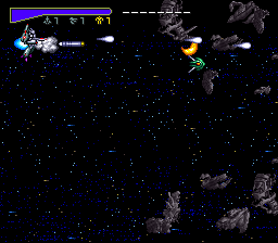 Chō Jikū Yōsai Macross: Scrambled Valkyrie (SNES) screenshot: Shooting in Hikaru's battroid form