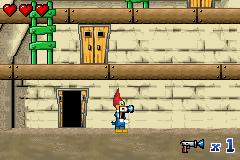 Woody Woodpecker in Crazy Castle 5 (Game Boy Advance) screenshot: You can find items like this gun