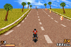 Road Rash: Jailbreak (Game Boy Advance) screenshot: Left alone momentarily
