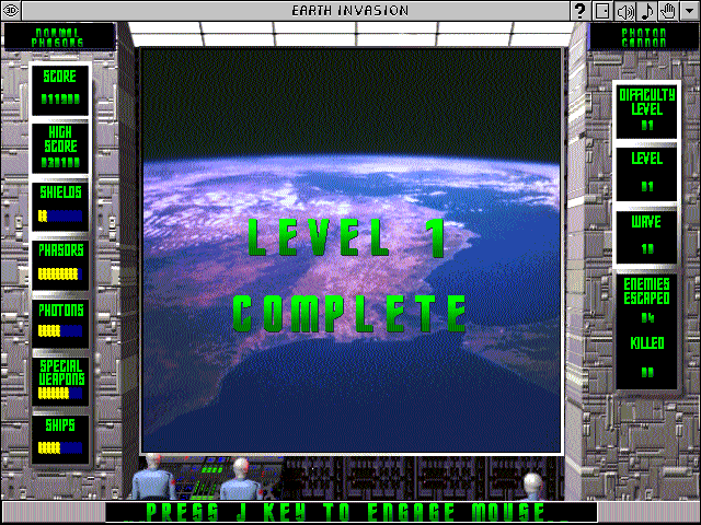 Earth Invasion (Windows 3.x) screenshot: Level completed (Earth Orbit Mission)