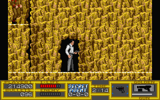 Sly Spy: Secret Agent (Atari ST) screenshot: Cave.