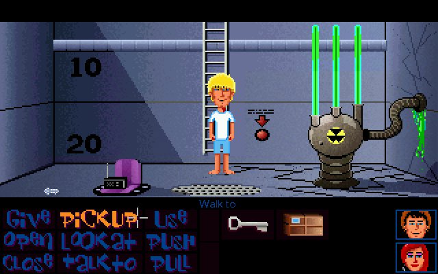 Maniac Mansion Deluxe (Windows) screenshot: The bottom. Now the kid who goes down can take the items very quickly and climb out in one phase, so it's even not impossible to close back the valve before Dr. Fred notices that the pool was empty.