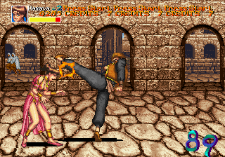 Arabian Fight (Arcade) screenshot: Street fighting